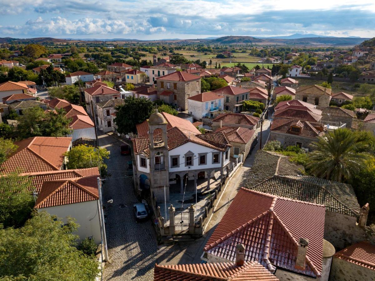 Rodakas Kontias Exteriér fotografie